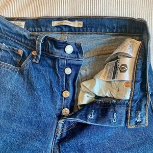 Levi’s Wedgie Straight Size 26